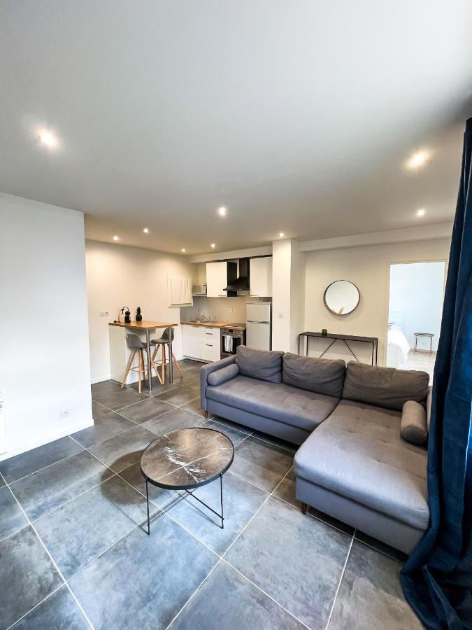 Charmant Appartement Au Coeur De Блуа Экстерьер фото